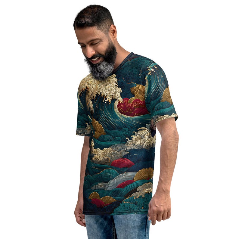 Japanese Ocean Graphic Tee - Gift for friend