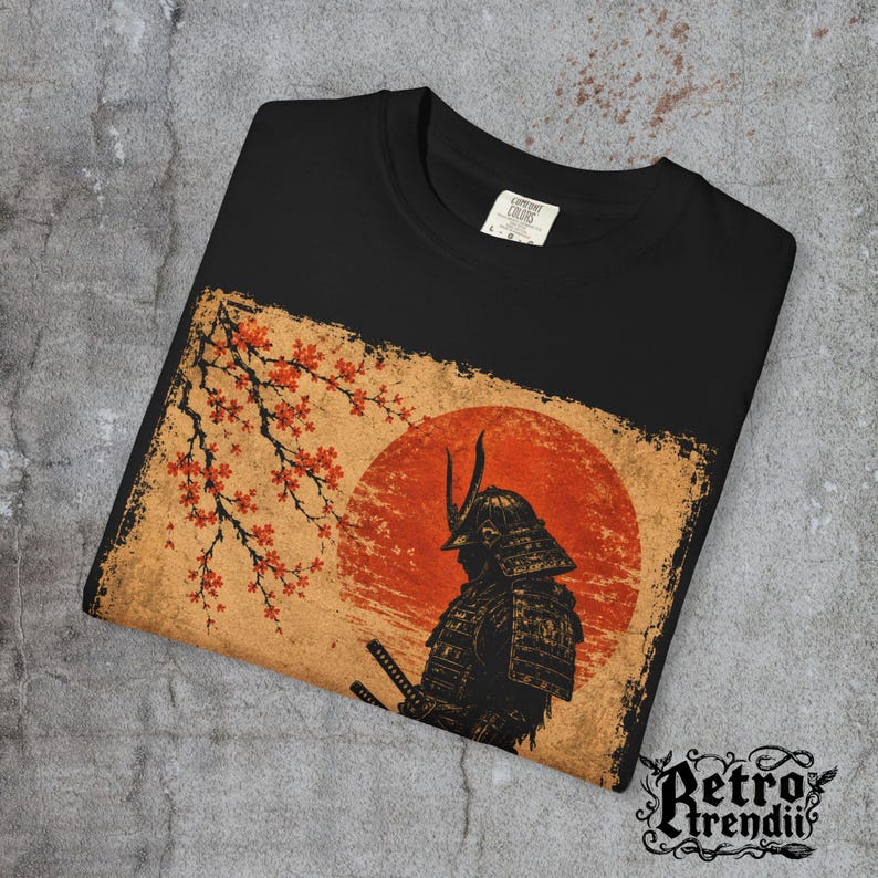 Vintage Samurai Black Cat Tee- Gift for friends