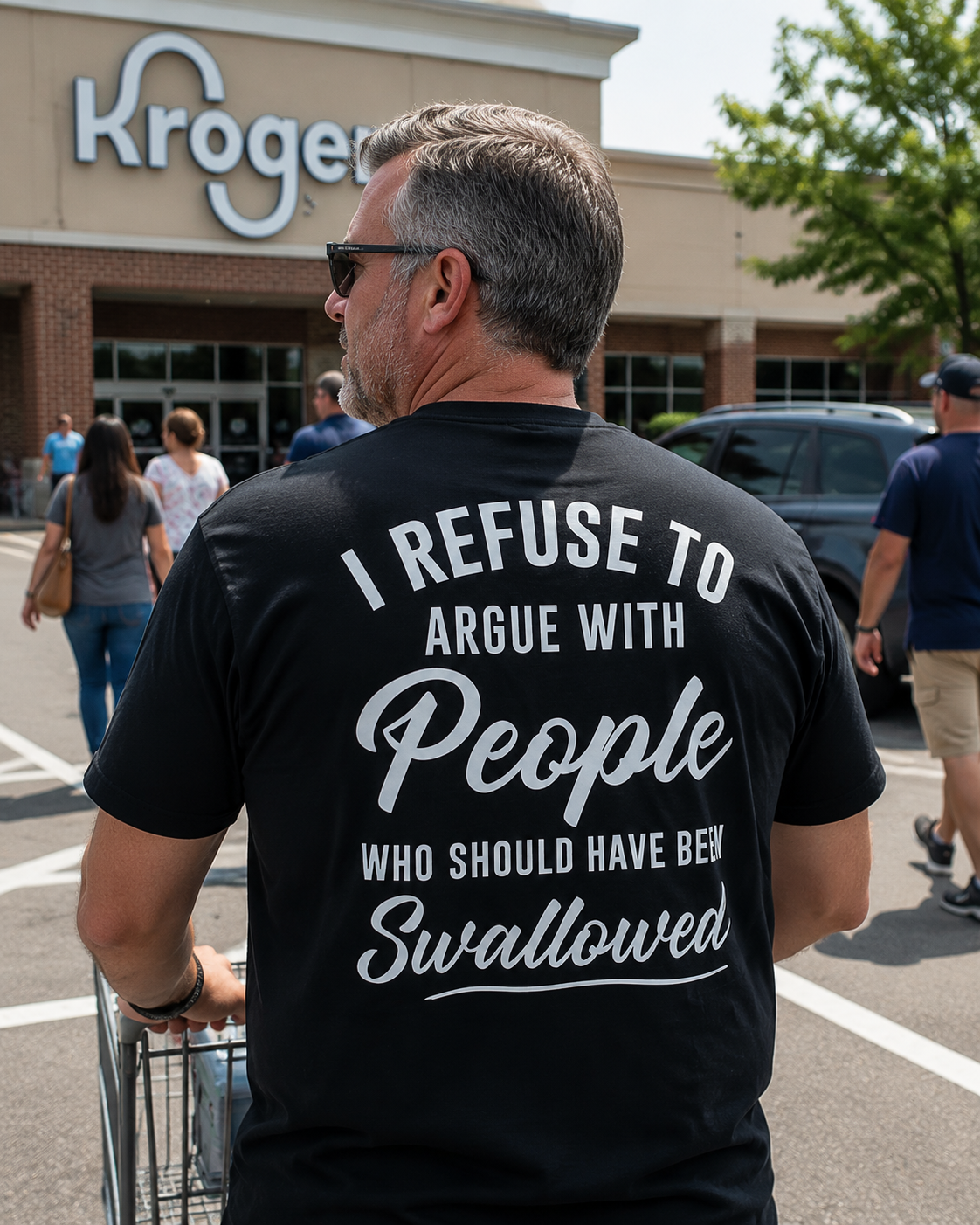 I Refuse To Argue With People Shirt – Funny Protective Dad T-Shirt